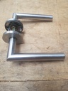 Poignée de porte (inox)
