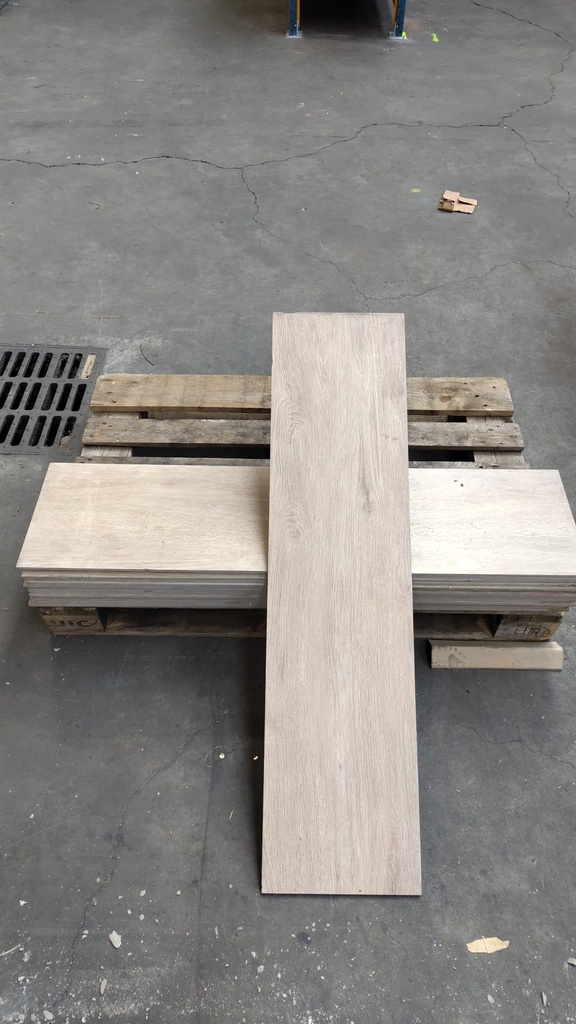 Carrelage clair effet bois 120x30x1 cm (type 1)  (L)