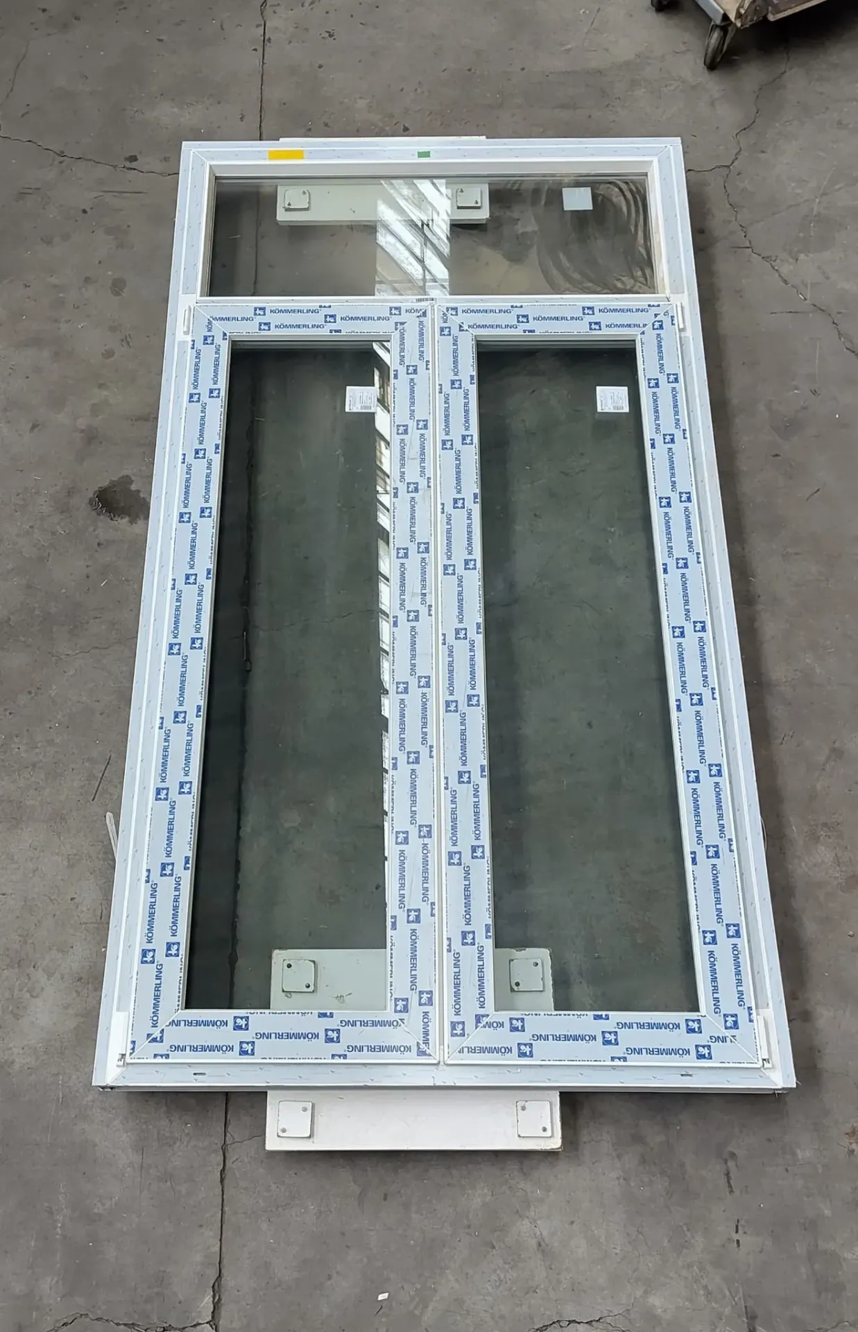 Châssis PVC blanc 2 vantaux & 1 imposte 268x146x8 cm (L)
