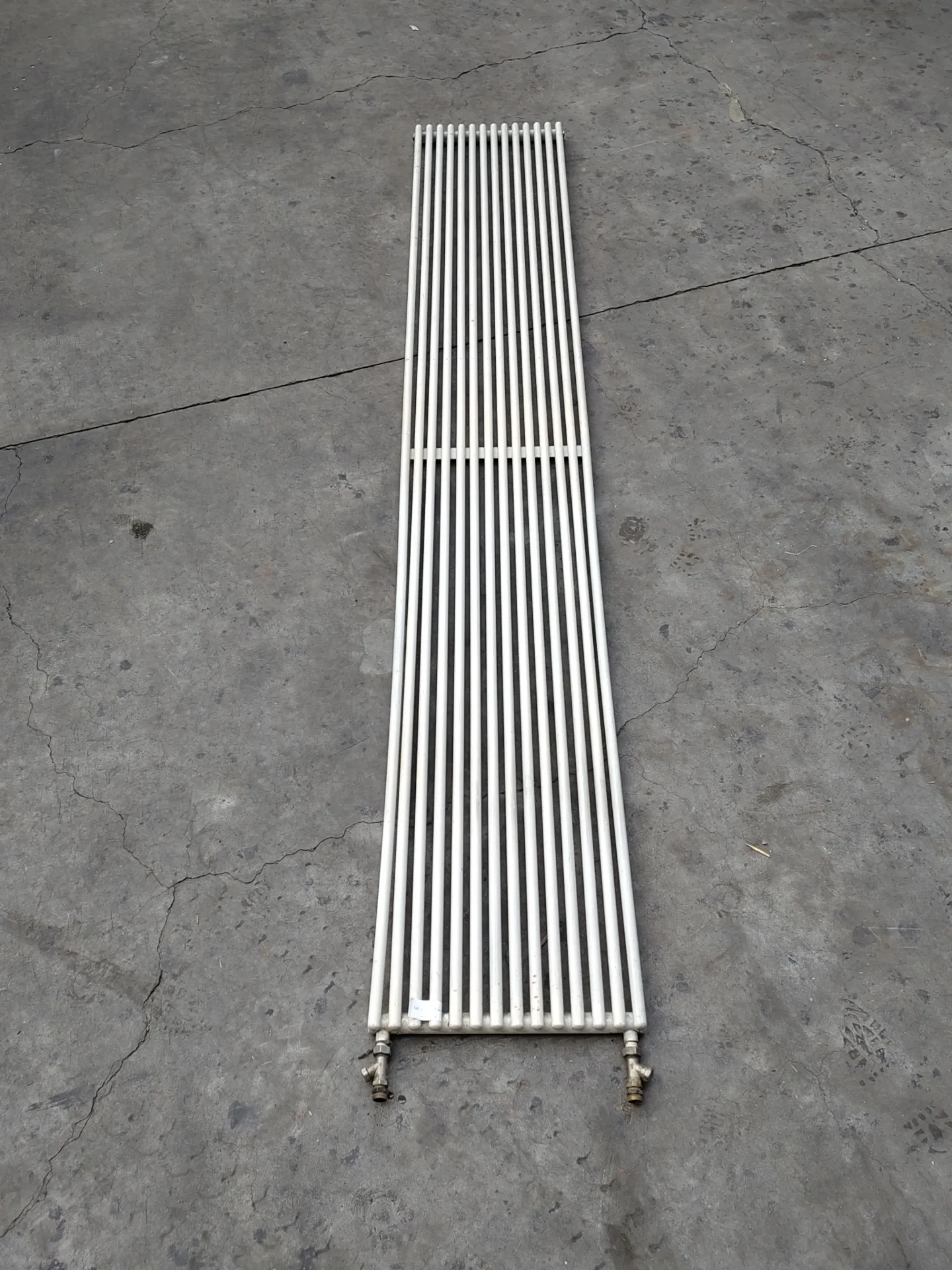 Radiateur vertical acier 310x50x5cm (L)