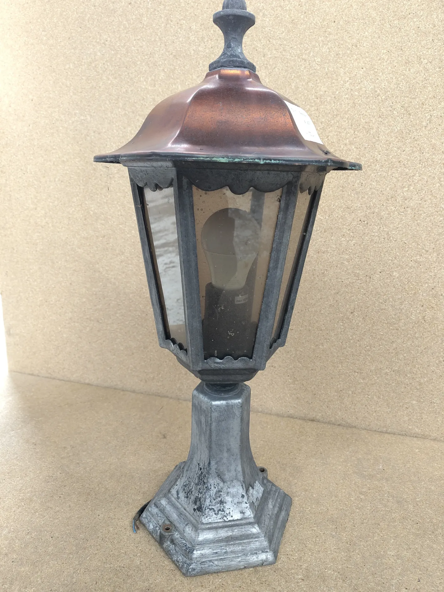 Lampadaire extérieur H. 55 cm (L)