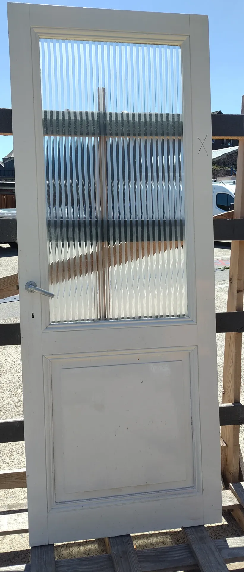 Porte pleine vitrée 218x84x3,5 cm (L)