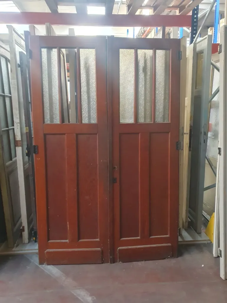 Double porte vitrée en partie haute - 141*220cm (vitrage manquant)