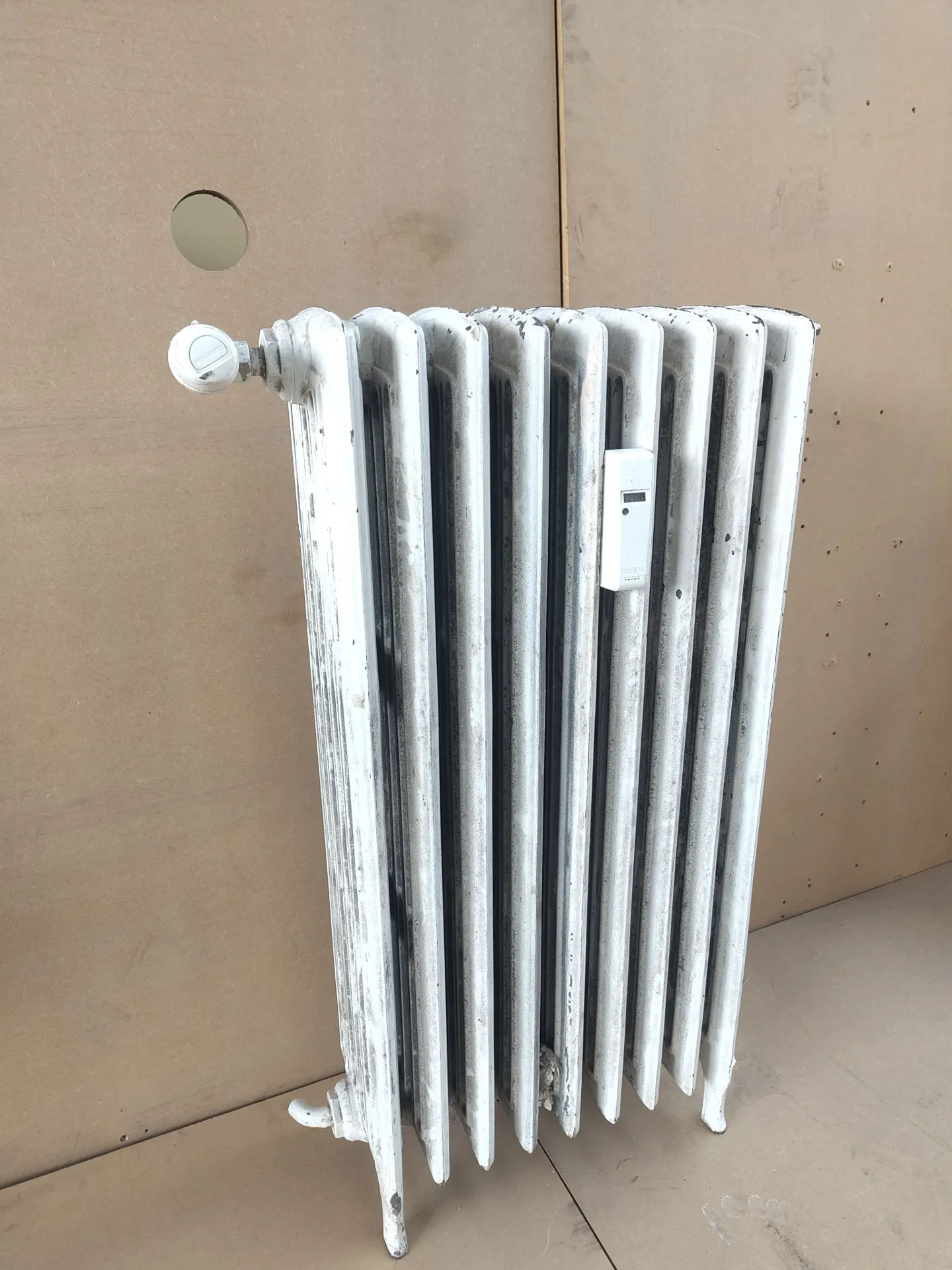 Radiateur sur pied en fonte 95x50x22 cm (L)